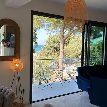 Отель Vasilia Cove Boutique *